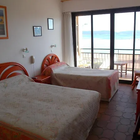 Les Alizés Hotel 3*